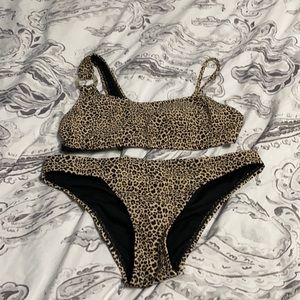 Never worn asymmetrical sleeved bikini set! Make an offer!